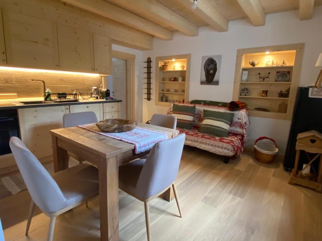 The Wooden House Apartment วัลเล ดิ คาโดเร ภายนอก รูปภาพ